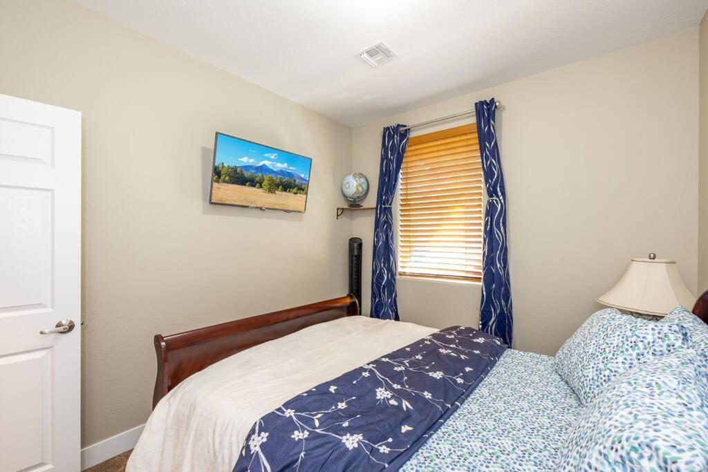 Luxury Home Downtown Nau Route 66 Snowbowl Flagstaff Exterior photo
